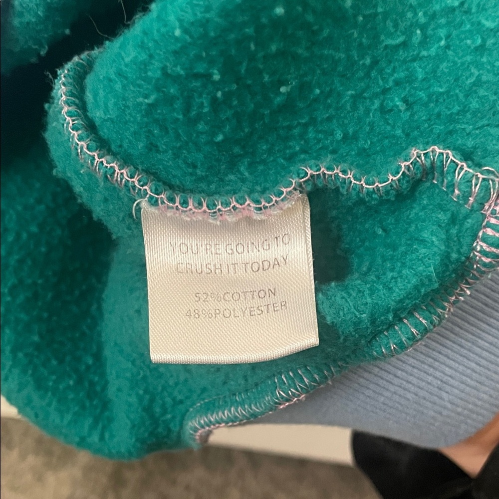 Colorblock Sweatshirt with 'Out of Office' Text - Picture 3 of 5